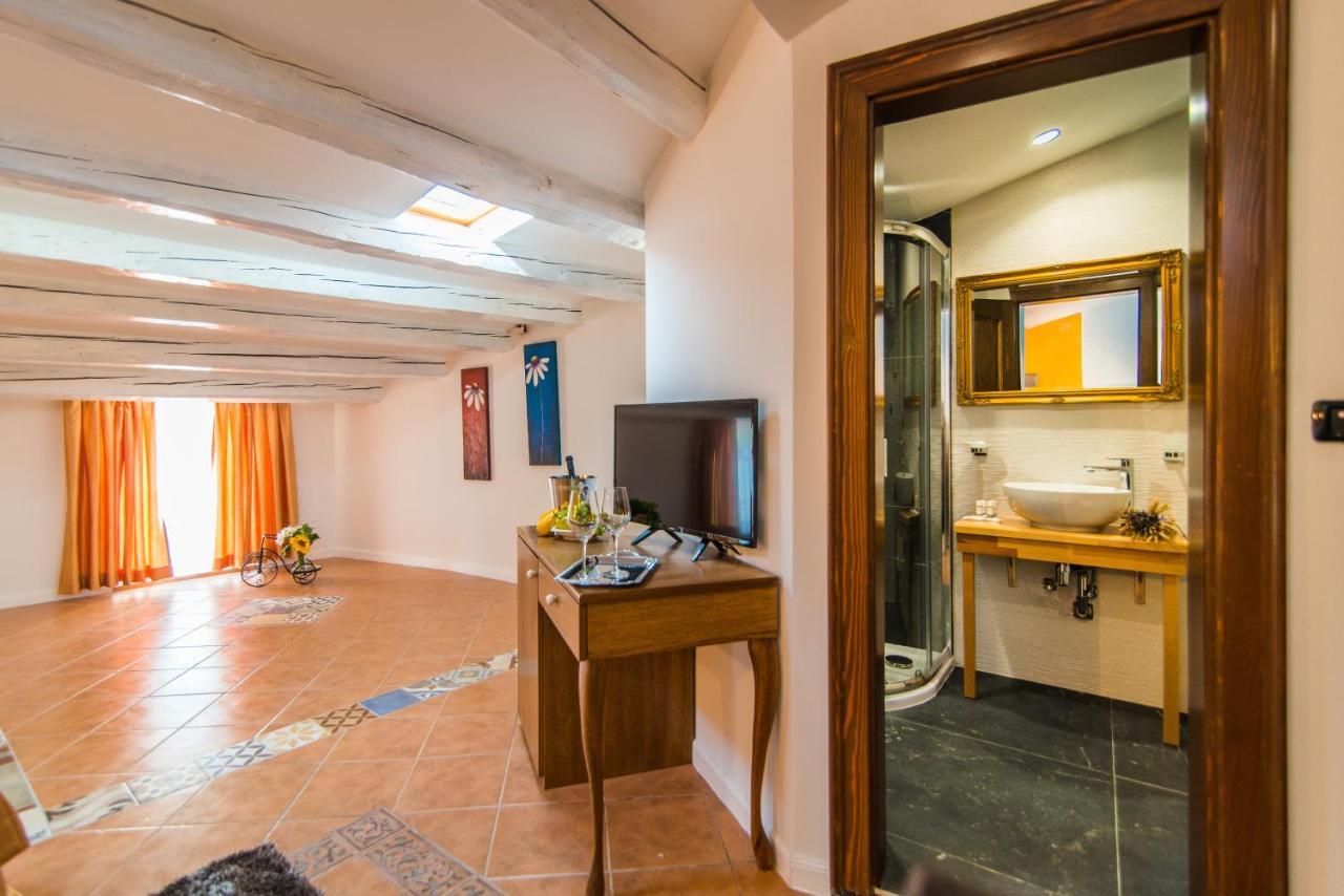 Bella Natka Bed And Breakfast Rovinj Eksteriør billede