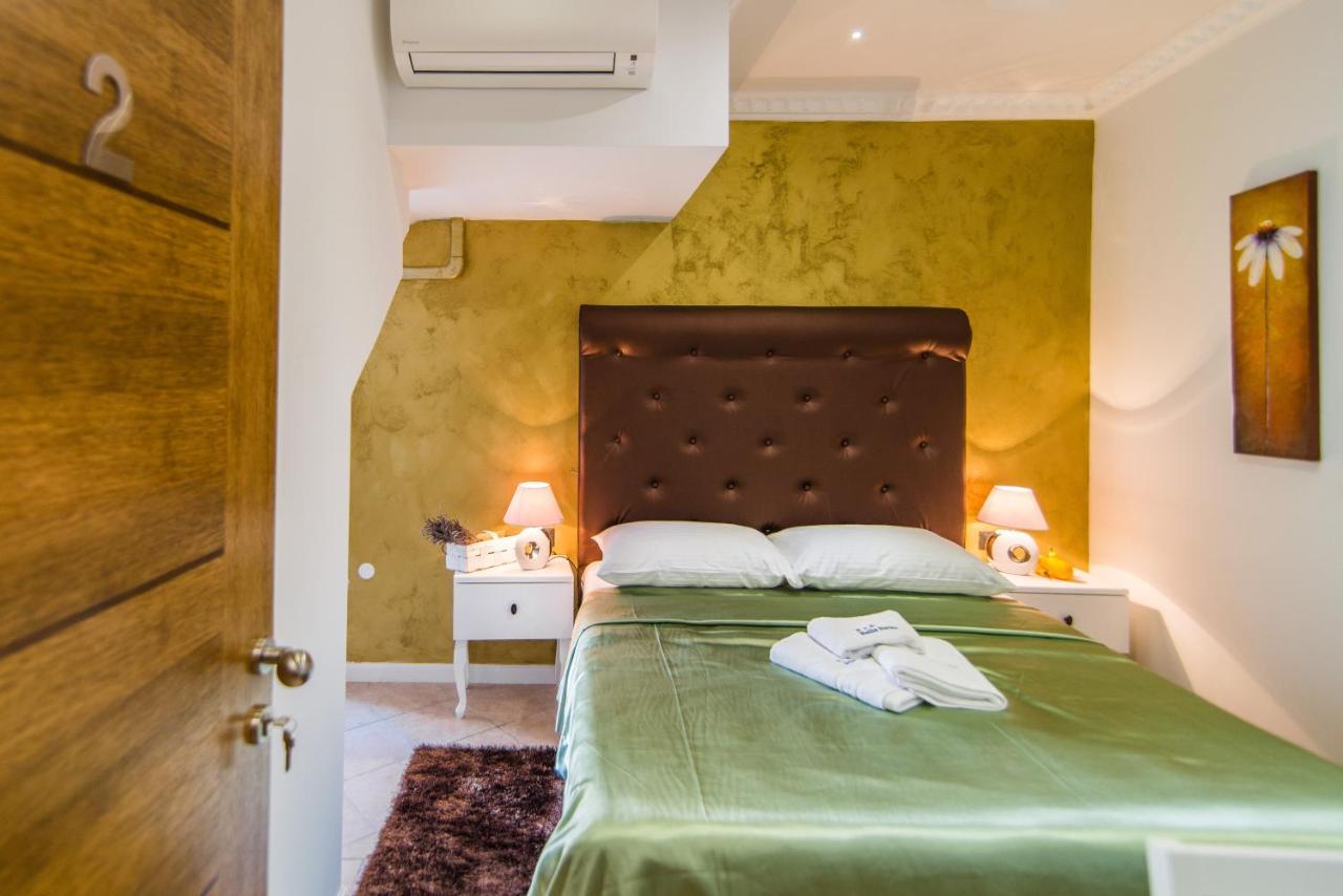 Bella Natka Bed And Breakfast Rovinj Eksteriør billede